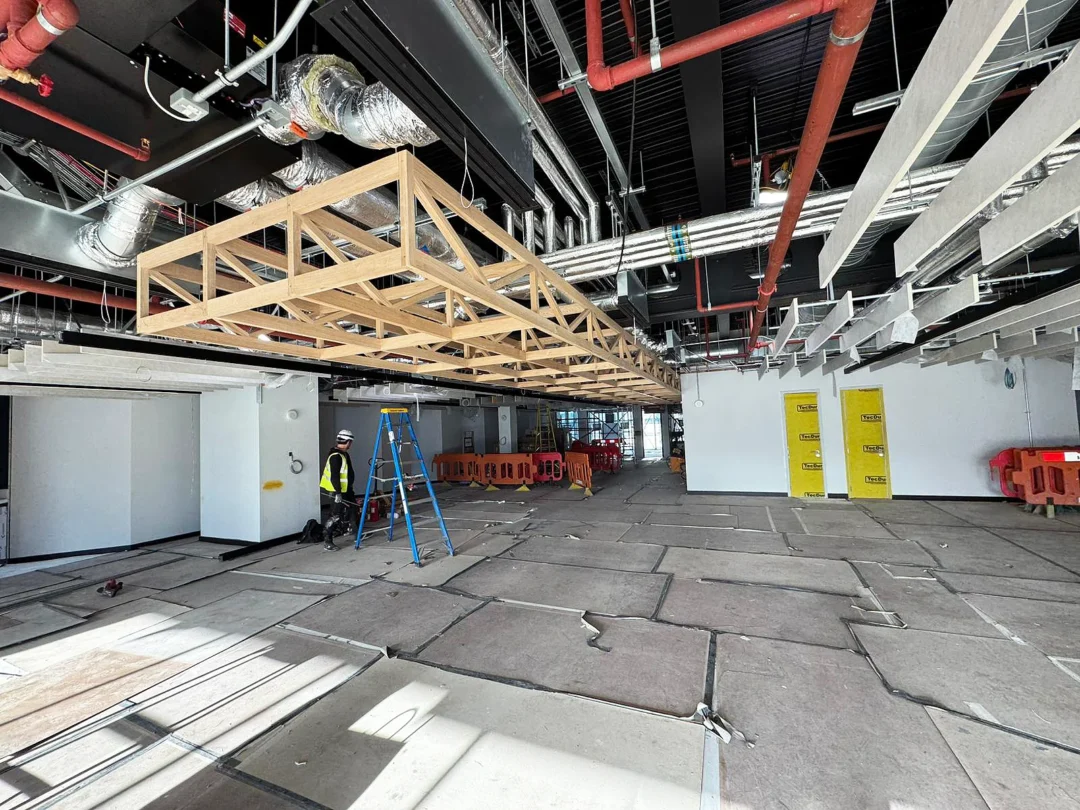 Telehouse Data Center Oak Ceilings Construction Uk Drylining Partitions Interior Fit Out Ga Interiors London Construction Subcontractor Sfs