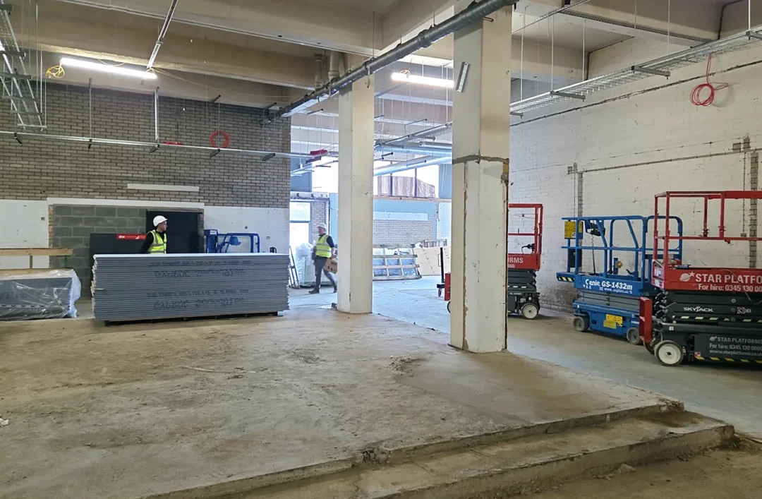 North Hertfordshire College Stevenage Rg Carter Education Construction Commercial Drylining Ceilings Grid Ceilings