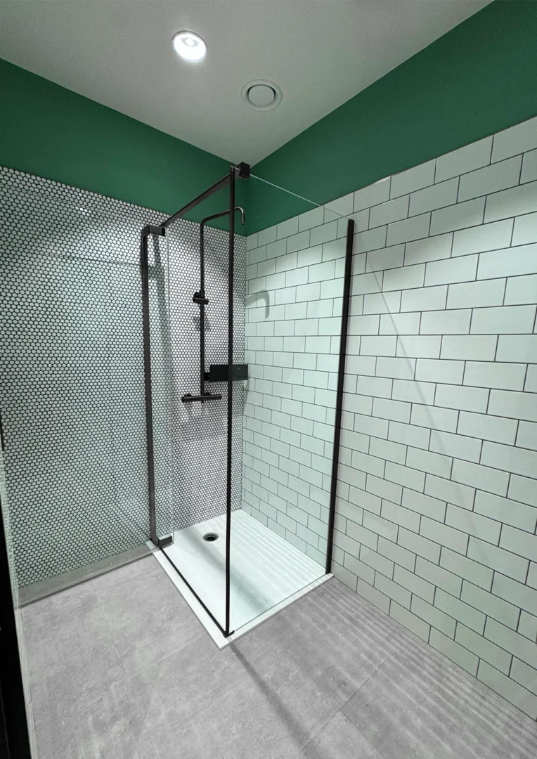 Data Centre Construction Company Uk Commercial Fit Out Subcontractor London Plasterboard Partitions Acoustic Partitions Fire Protection Europe